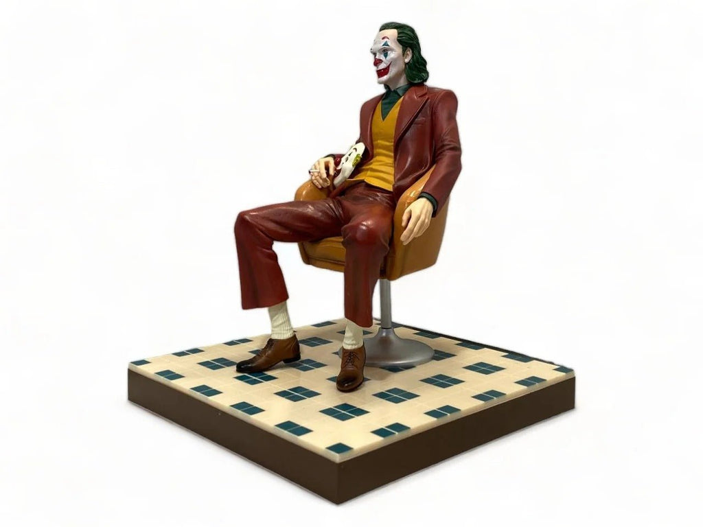 Joaquin Phoenix Joker Figure - DC - FarnokyFigureDCFigureJoker